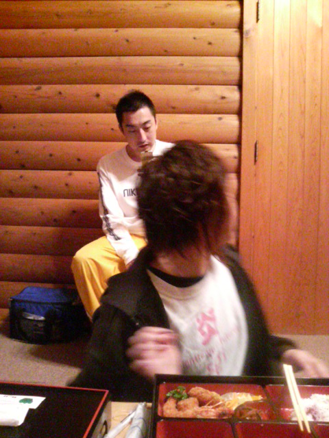 ���̉摜�̒��쌠��
Hiroshima Inline Hockey League(HIHL)�ɂ���܂��B�摜�f�[�^�̖��f�]�p�͌ł����f��\���グ�܂��B