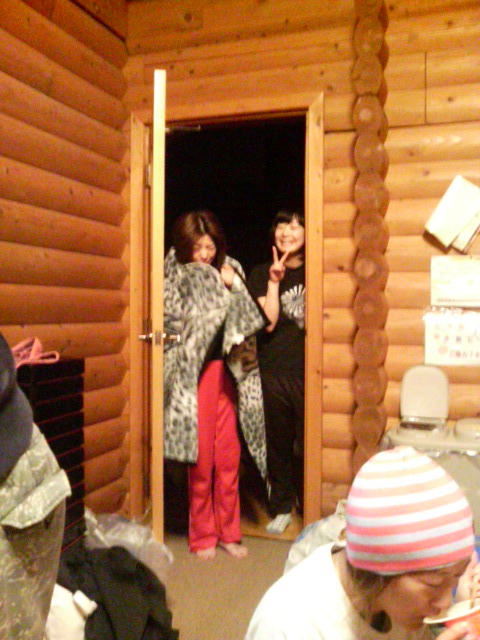 ���̉摜�̒��쌠��
Hiroshima Inline Hockey League(HIHL)�ɂ���܂��B�摜�f�[�^�̖��f�]�p�͌ł����f��\���グ�܂��B