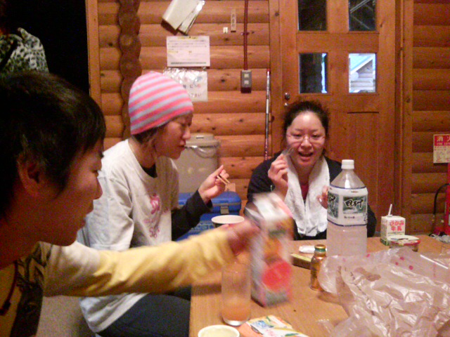 ���̉摜�̒��쌠��
Hiroshima Inline Hockey League(HIHL)�ɂ���܂��B�摜�f�[�^�̖��f�]�p�͌ł����f��\���グ�܂��B