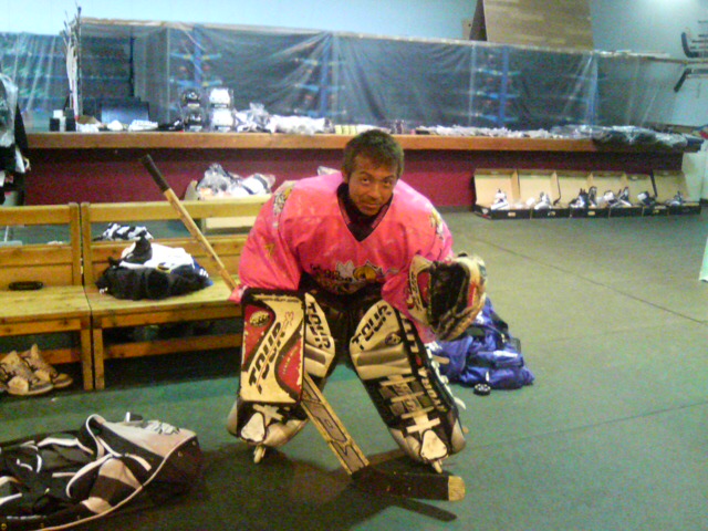 ���̉摜�̒��쌠��
Hiroshima Inline Hockey League(HIHL)�ɂ���܂��B�摜�f�[�^�̖��f�]�p�͌ł����f��\���グ�܂��B