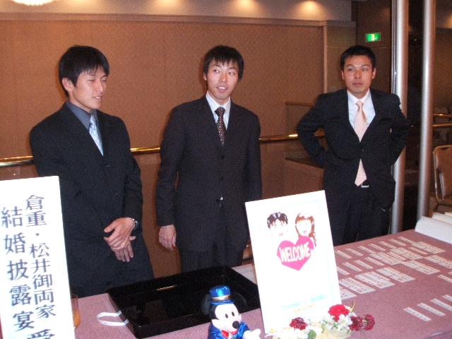 ���̉摜�̒��쌠��
Hiroshima Inline Hockey League(HIHL)�ɂ���܂��B�摜�f�[�^�̖��f�]�p�͌ł����f��\���グ�܂��B