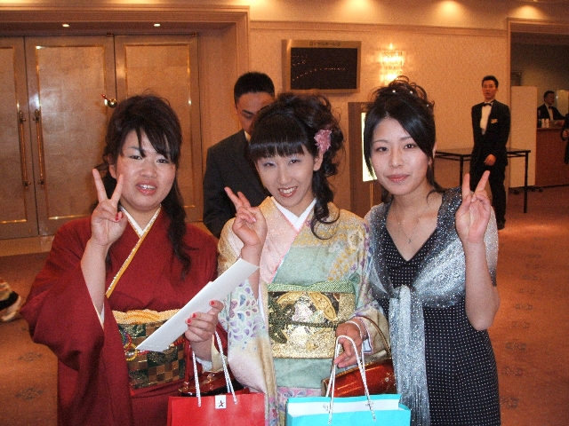 ���̉摜�̒��쌠��
Hiroshima Inline Hockey League(HIHL)�ɂ���܂��B�摜�f�[�^�̖��f�]�p�͌ł����f��\���グ�܂��B