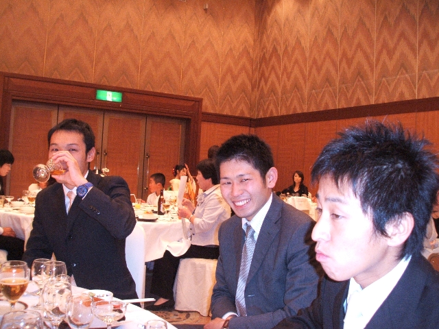 ���̉摜�̒��쌠��
Hiroshima Inline Hockey League(HIHL)�ɂ���܂��B�摜�f�[�^�̖��f�]�p�͌ł����f��\���グ�܂��B