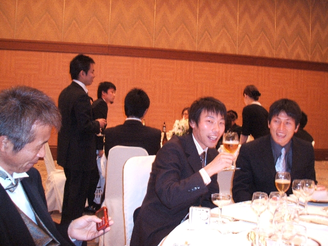 ���̉摜�̒��쌠��
Hiroshima Inline Hockey League(HIHL)�ɂ���܂��B�摜�f�[�^�̖��f�]�p�͌ł����f��\���グ�܂��B