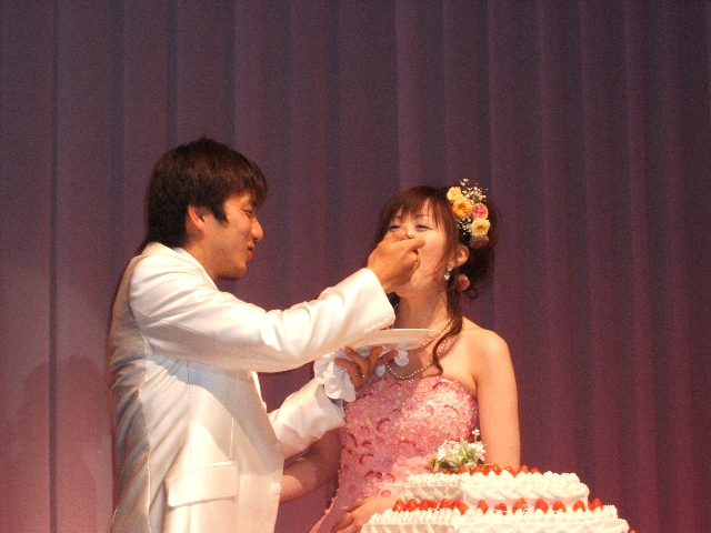 ���̉摜�̒��쌠��
Hiroshima Inline Hockey League(HIHL)�ɂ���܂��B�摜�f�[�^�̖��f�]�p�͌ł����f��\���グ�܂��B