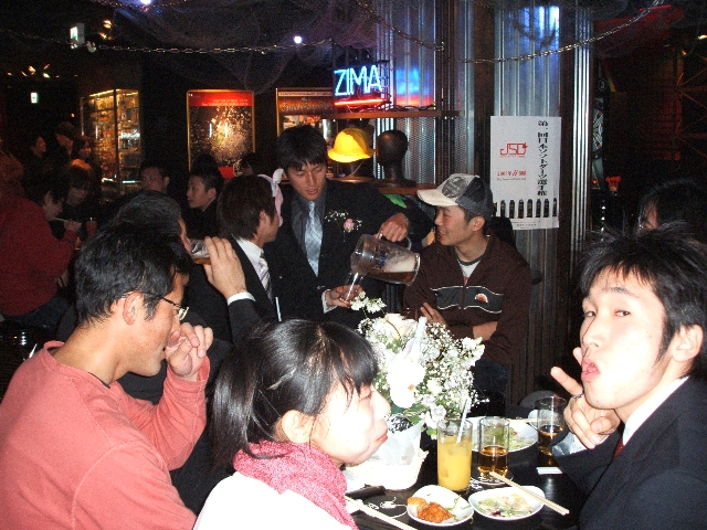 ���̉摜�̒��쌠��
Hiroshima Inline Hockey League(HIHL)�ɂ���܂��B�摜�f�[�^�̖��f�]�p�͌ł����f��\���グ�܂��B