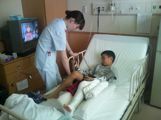 ���̉摜�̒��쌠��
Hiroshima Inline Hockey League(HIHL)�ɂ���܂��B�摜�f�[�^�̖��f�]�p�͌ł����f��\���グ�܂��B