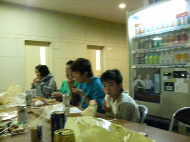 ���̉摜�̒��쌠��
Hiroshima Inline Hockey League(HIHL)�ɂ���܂��B�摜�f�[�^�̖��f�]�p�͌ł����f��\���グ�܂��B