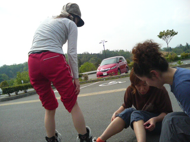 ���̉摜�̒��쌠��
Hiroshima Inline Hockey League(HIHL)�ɂ���܂��B�摜�f�[�^�̖��f�]�p�͌ł����f��\���グ�܂��B