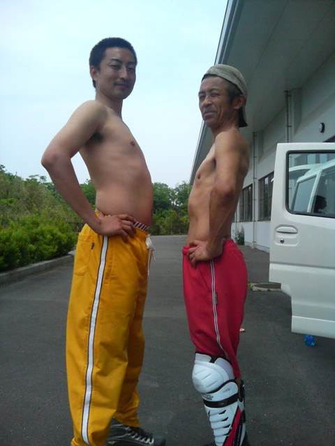 ���̉摜�̒��쌠��
Hiroshima Inline Hockey League(HIHL)�ɂ���܂��B�摜�f�[�^�̖��f�]�p�͌ł����f��\���グ�܂��B