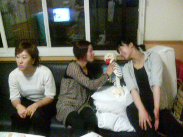 ���̉摜�̒��쌠��
Hiroshima Inline Hockey League(HIHL)�ɂ���܂��B�摜�f�[�^�̖��f�]�p�͌ł����f��\���グ�܂��B