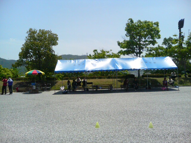 ���̉摜�̒��쌠��
Hiroshima Inline Hockey League(HIHL)�ɂ���܂��B�摜�f�[�^�̖��f�]�p�͌ł����f��\���グ�܂��B