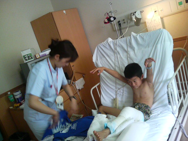 ���̉摜�̒��쌠��
Hiroshima Inline Hockey League(HIHL)�ɂ���܂��B�摜�f�[�^�̖��f�]�p�͌ł����f��\���グ�܂��B