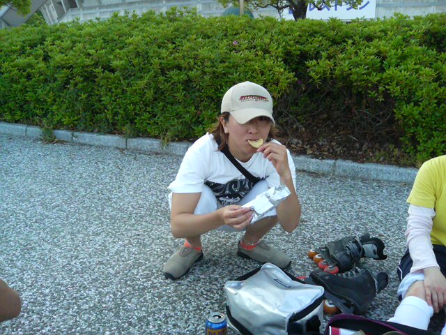 ���̉摜�̒��쌠��
Hiroshima Inline Hockey League(HIHL)�ɂ���܂��B�摜�f�[�^�̖��f�]�p�͌ł����f��\���グ�܂��B