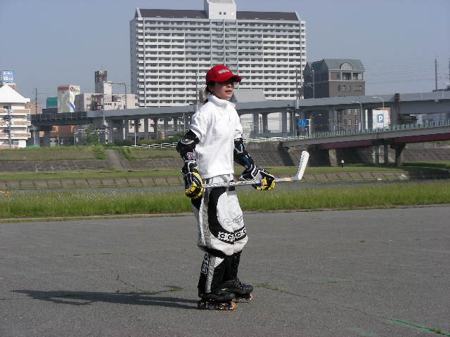 ���̉摜�̒��쌠��
Hiroshima Inline Hockey League(HIHL)�ɂ���܂��B�摜�f�[�^�̖��f�]�p�͌ł����f��\���グ�܂��B