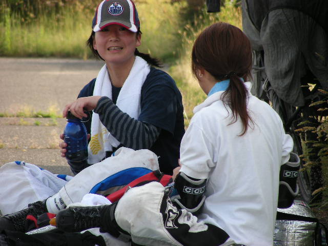 ���̉摜�̒��쌠��
Hiroshima Inline Hockey League(HIHL)�ɂ���܂��B�摜�f�[�^�̖��f�]�p�͌ł����f��\���グ�܂��B