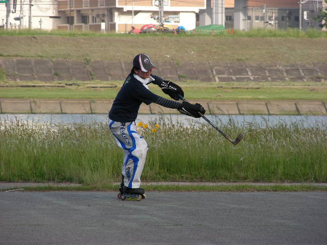 ���̉摜�̒��쌠��
Hiroshima Inline Hockey League(HIHL)�ɂ���܂��B�摜�f�[�^�̖��f�]�p�͌ł����f��\���グ�܂��B