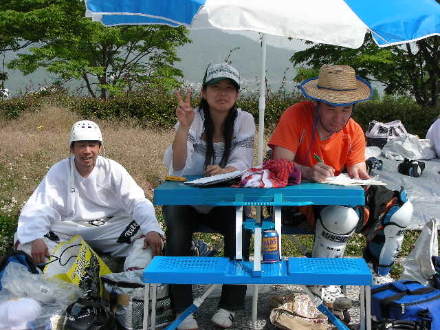 ���̉摜�̒��쌠��
Hiroshima Inline Hockey League(HIHL)�ɂ���܂��B�摜�f�[�^�̖��f�]�p�͌ł����f��\���グ�܂��B