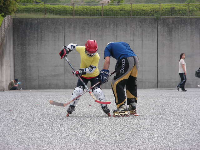 ���̉摜�̒��쌠��
Hiroshima Inline Hockey League(HIHL)�ɂ���܂��B�摜�f�[�^�̖��f�]�p�͌ł����f��\���グ�܂��B