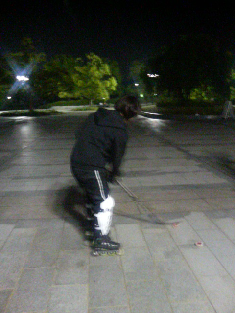 ���̉摜�̒��쌠��
Hiroshima Inline Hockey League(HIHL)�ɂ���܂��B�摜�f�[�^�̖��f�]�p�͌ł����f��\���グ�܂��B