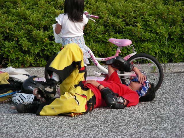 ���̉摜�̒��쌠��
Hiroshima Inline Hockey League(HIHL)�ɂ���܂��B�摜�f�[�^�̖��f�]�p�͌ł����f��\���グ�܂��B