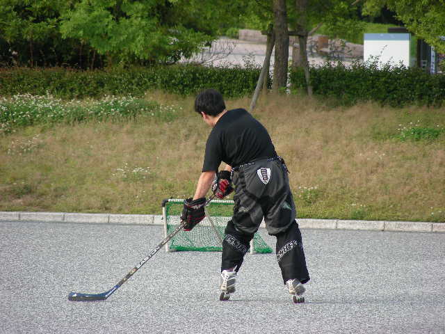 ���̉摜�̒��쌠��
Hiroshima Inline Hockey League(HIHL)�ɂ���܂��B�摜�f�[�^�̖��f�]�p�͌ł����f��\���グ�܂��B