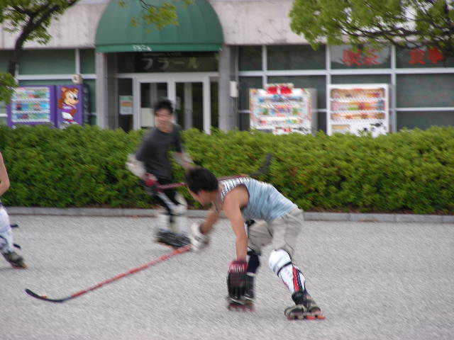 ���̉摜�̒��쌠��
Hiroshima Inline Hockey League(HIHL)�ɂ���܂��B�摜�f�[�^�̖��f�]�p�͌ł����f��\���グ�܂��B