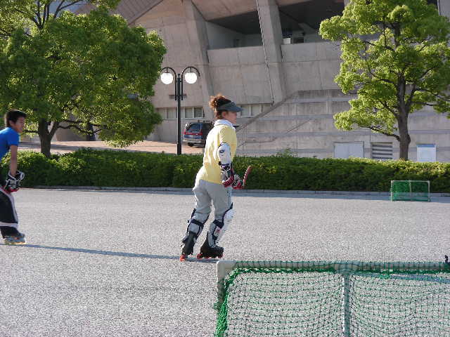 ���̉摜�̒��쌠��
Hiroshima Inline Hockey League(HIHL)�ɂ���܂��B�摜�f�[�^�̖��f�]�p�͌ł����f��\���グ�܂��B