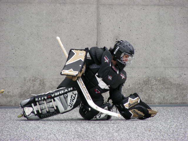 ���̉摜�̒��쌠��
Hiroshima Inline Hockey League(HIHL)�ɂ���܂��B�摜�f�[�^�̖��f�]�p�͌ł����f��\���グ�܂��B