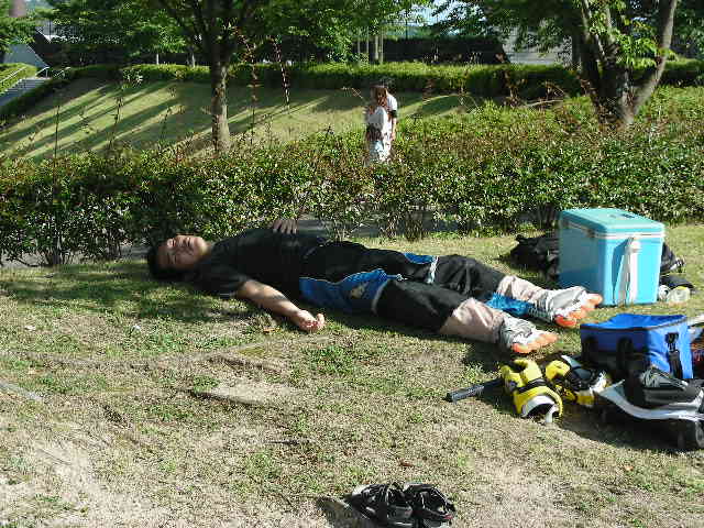 ���̉摜�̒��쌠��
Hiroshima Inline Hockey League(HIHL)�ɂ���܂��B�摜�f�[�^�̖��f�]�p�͌ł����f��\���グ�܂��B