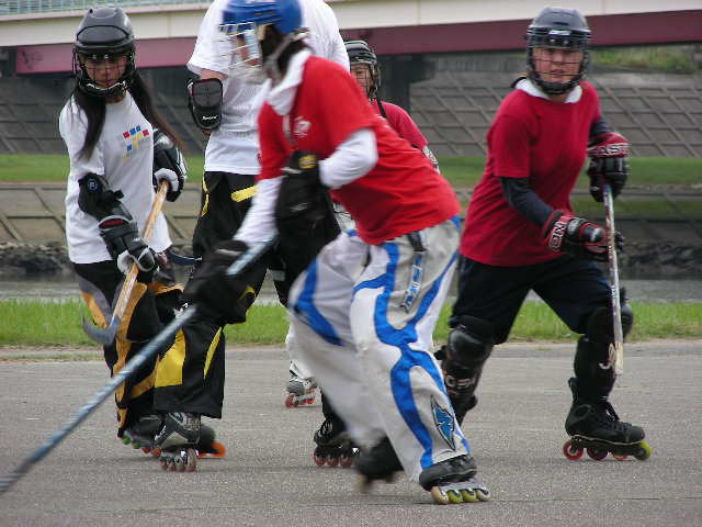 ���̉摜�̒��쌠��
Hiroshima Inline Hockey League(HIHL)�ɂ���܂��B�摜�f�[�^�̖��f�]�p�͌ł����f��\���グ�܂��B