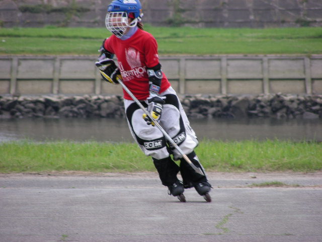 ���̉摜�̒��쌠��
Hiroshima Inline Hockey League(HIHL)�ɂ���܂��B�摜�f�[�^�̖��f�]�p�͌ł����f��\���グ�܂��B