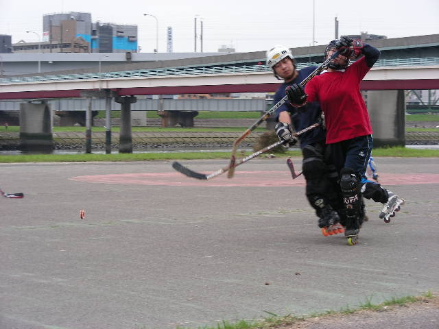 ���̉摜�̒��쌠��
Hiroshima Inline Hockey League(HIHL)�ɂ���܂��B�摜�f�[�^�̖��f�]�p�͌ł����f��\���グ�܂��B