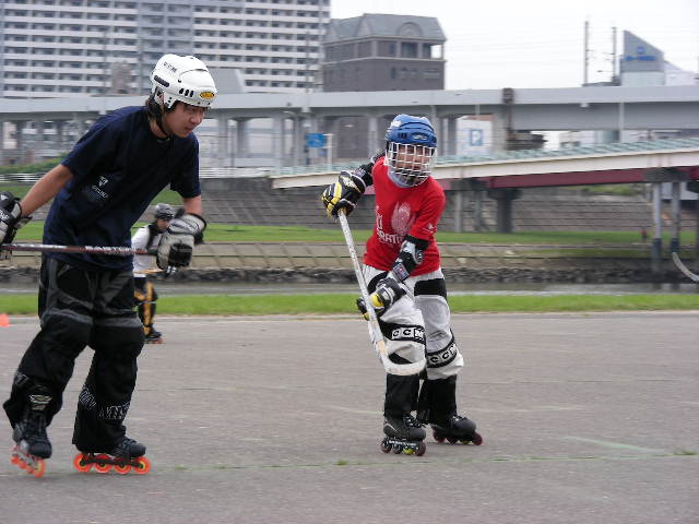 ���̉摜�̒��쌠��
Hiroshima Inline Hockey League(HIHL)�ɂ���܂��B�摜�f�[�^�̖��f�]�p�͌ł����f��\���グ�܂��B