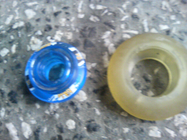 ���̉摜�̒��쌠��
Hiroshima Inline Hockey League(HIHL)�ɂ���܂��B�摜�f�[�^�̖��f�]�p�͌ł����f��\���グ�܂��B