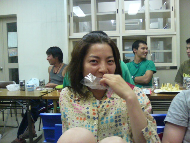 ���̉摜�̒��쌠��
Hiroshima Inline Hockey League(HIHL)�ɂ���܂��B�摜�f�[�^�̖��f�]�p�͌ł����f��\���グ�܂��B