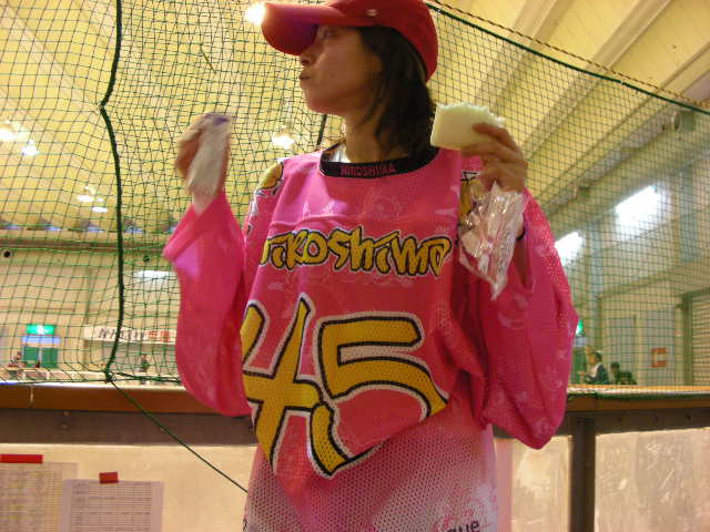 ���̉摜�̒��쌠��
Hiroshima Inline Hockey League(HIHL)�ɂ���܂��B�摜�f�[�^�̖��f�]�p�͌ł����f��\���グ�܂��B