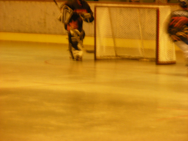 ���̉摜�̒��쌠��
Hiroshima Inline Hockey League(HIHL)�ɂ���܂��B�摜�f�[�^�̖��f�]�p�͌ł����f��\���グ�܂��B