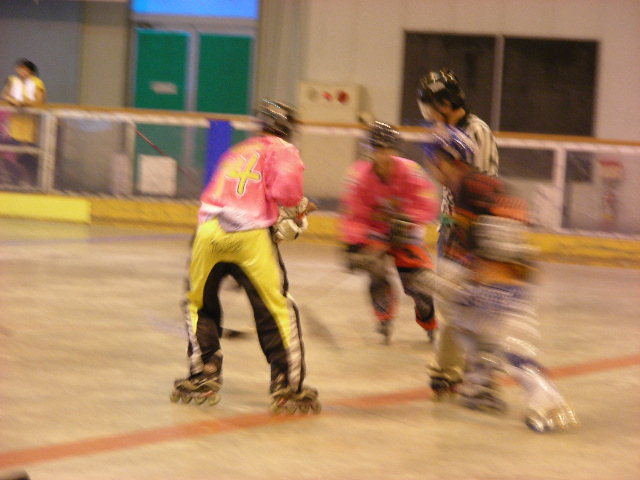 ���̉摜�̒��쌠��
Hiroshima Inline Hockey League(HIHL)�ɂ���܂��B�摜�f�[�^�̖��f�]�p�͌ł����f��\���グ�܂��B