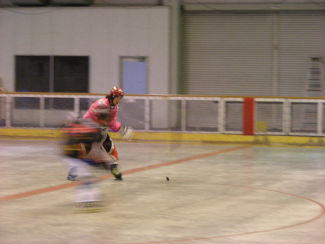 ���̉摜�̒��쌠��
Hiroshima Inline Hockey League(HIHL)�ɂ���܂��B�摜�f�[�^�̖��f�]�p�͌ł����f��\���グ�܂��B