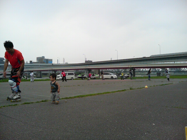 ���̉摜�̒��쌠��
Hiroshima Inline Hockey League(HIHL)�ɂ���܂��B�摜�f�[�^�̖��f�]�p�͌ł����f��\���グ�܂��B