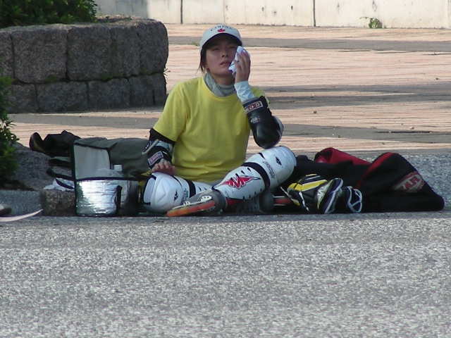 ���̉摜�̒��쌠��
Hiroshima Inline Hockey League(HIHL)�ɂ���܂��B�摜�f�[�^�̖��f�]�p�͌ł����f��\���グ�܂��B