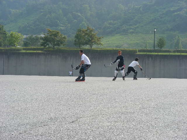 ���̉摜�̒��쌠��
Hiroshima Inline Hockey League(HIHL)�ɂ���܂��B�摜�f�[�^�̖��f�]�p�͌ł����f��\���グ�܂��B