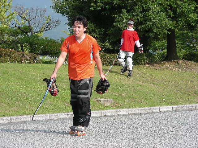 ���̉摜�̒��쌠��
Hiroshima Inline Hockey League(HIHL)�ɂ���܂��B�摜�f�[�^�̖��f�]�p�͌ł����f��\���グ�܂��B