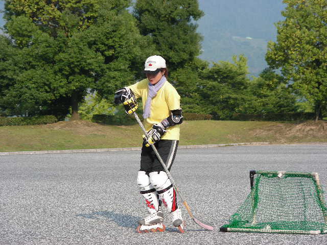 ���̉摜�̒��쌠��
Hiroshima Inline Hockey League(HIHL)�ɂ���܂��B�摜�f�[�^�̖��f�]�p�͌ł����f��\���グ�܂��B