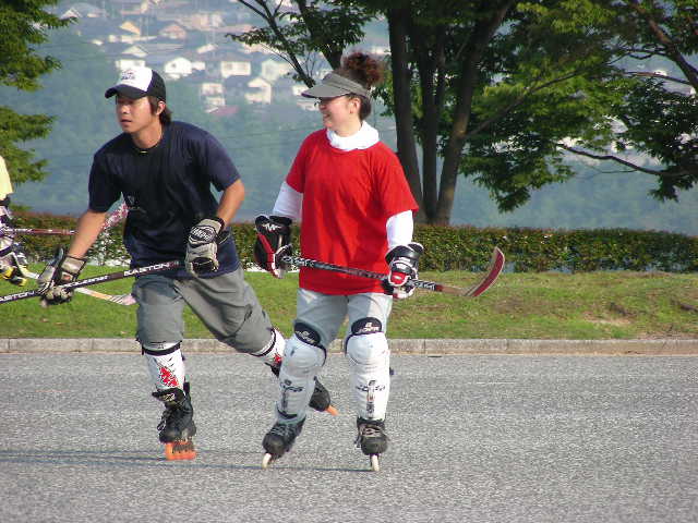 ���̉摜�̒��쌠��
Hiroshima Inline Hockey League(HIHL)�ɂ���܂��B�摜�f�[�^�̖��f�]�p�͌ł����f��\���グ�܂��B