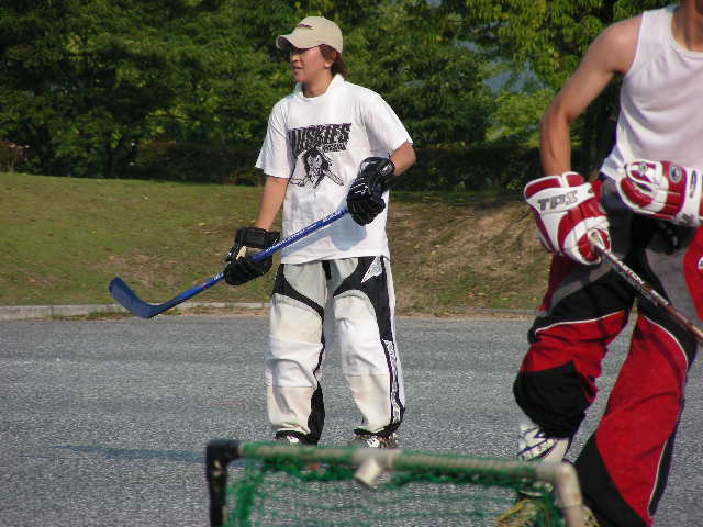 ���̉摜�̒��쌠��
Hiroshima Inline Hockey League(HIHL)�ɂ���܂��B�摜�f�[�^�̖��f�]�p�͌ł����f��\���グ�܂��B