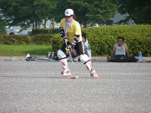 ���̉摜�̒��쌠��
Hiroshima Inline Hockey League(HIHL)�ɂ���܂��B�摜�f�[�^�̖��f�]�p�͌ł����f��\���グ�܂��B