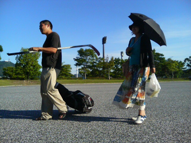 ���̉摜�̒��쌠��
Hiroshima Inline Hockey League(HIHL)�ɂ���܂��B�摜�f�[�^�̖��f�]�p�͌ł����f��\���グ�܂��B