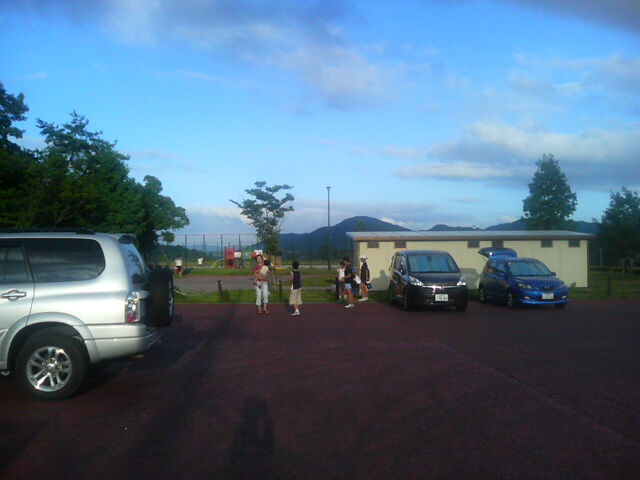 ���̉摜�̒��쌠��
Hiroshima Inline Hockey League(HIHL)�ɂ���܂��B�摜�f�[�^�̖��f�]�p�͌ł����f��\���グ�܂��B